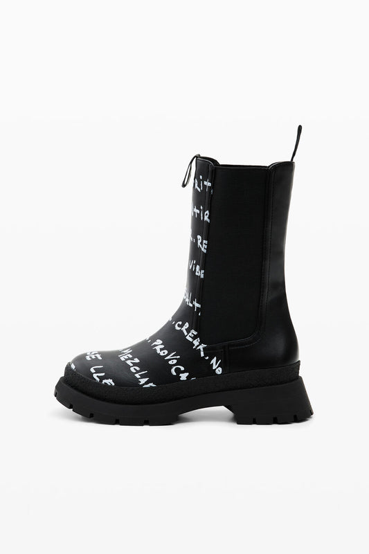 Boots Women (22WSTP032000) Women