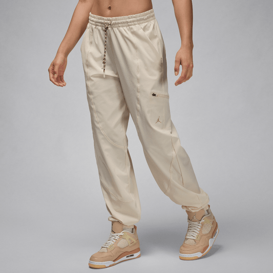 Jordan Sport Women's Tunnel Pants Legend Light Brown/Legend Medium Brown (FB4659-203) Women