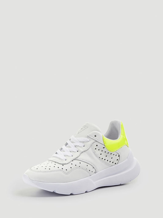 Guess Footwear (FL5MINLEA12-WHIYE) Women